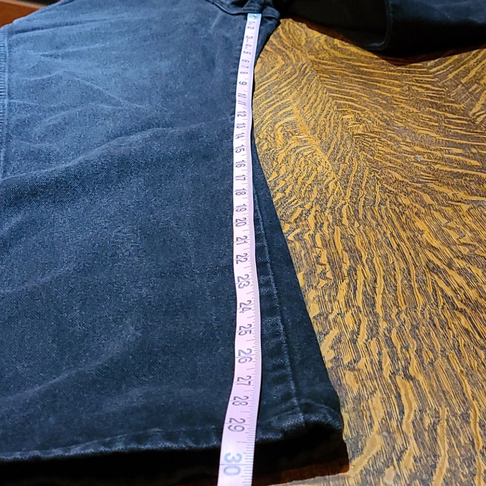 Men's Black Wrangler Jeans  Size 38x30 - Picture 8 of 9